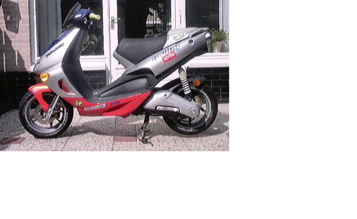 Aprilia Sr Racing Replica