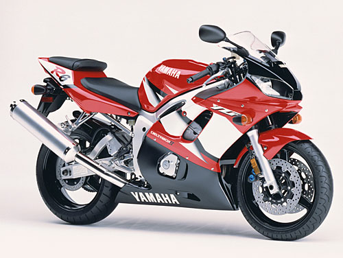 Rij-indruk Kawa ZX 6R en Yamaha R6