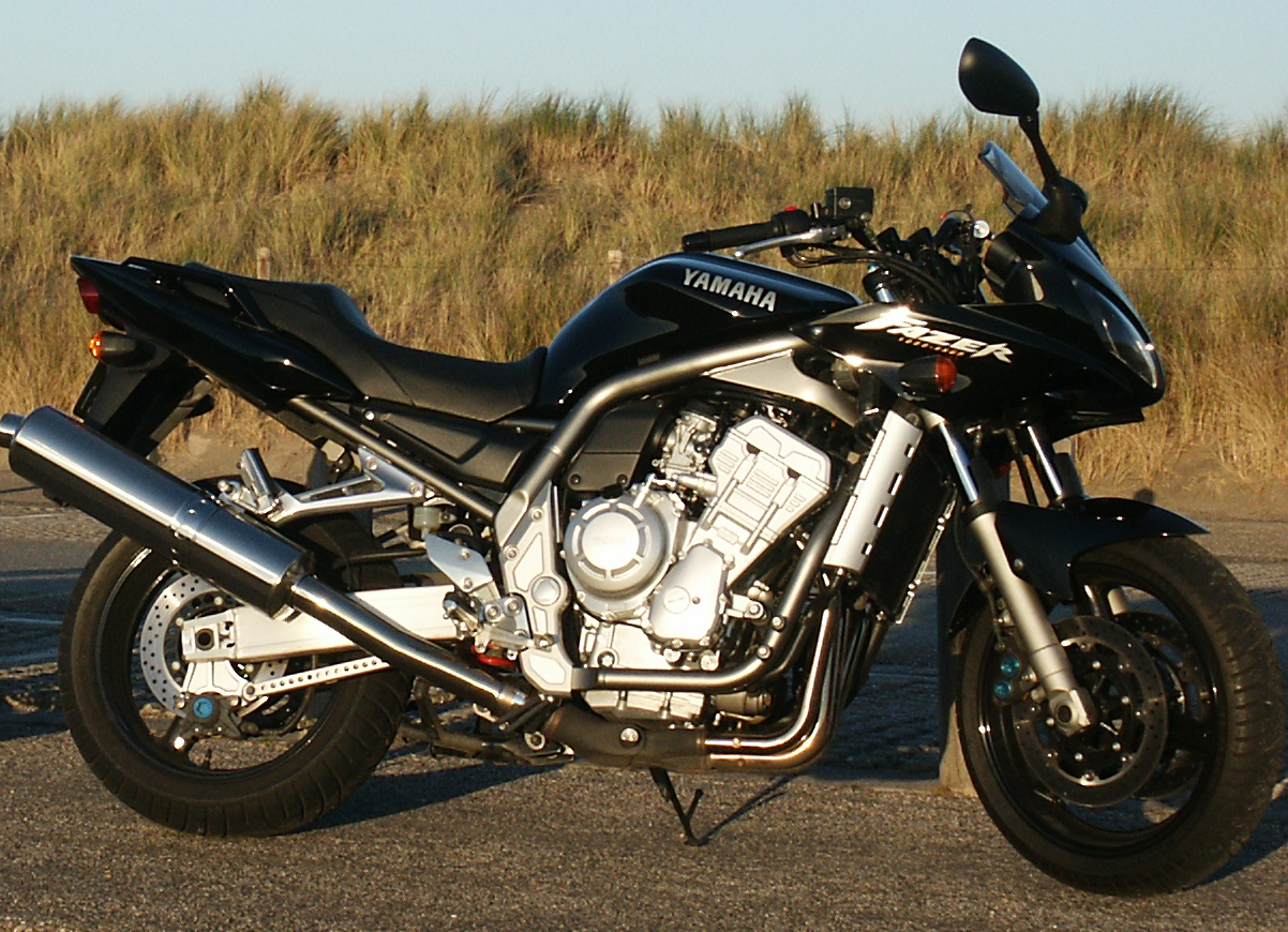 Yamaha FZS 1000 Fazer