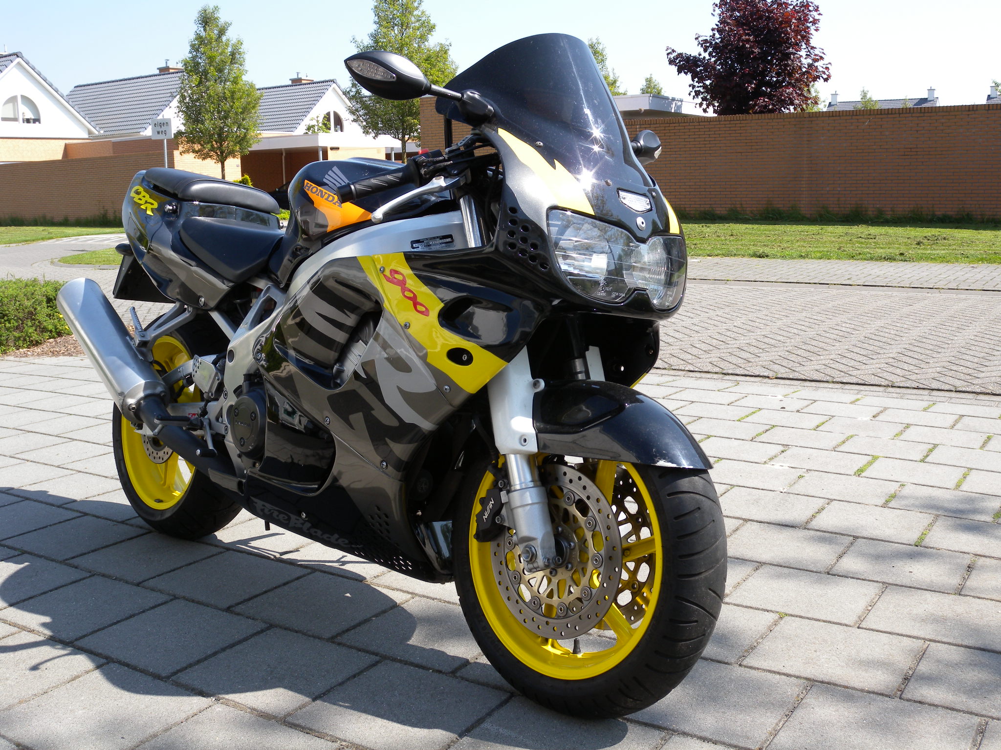 Te koop: Honda CBR900RR
