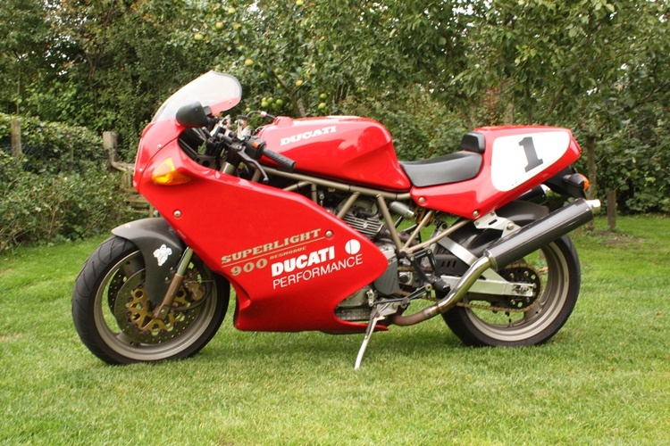 Te koop: Ducati 900 Superlight IV