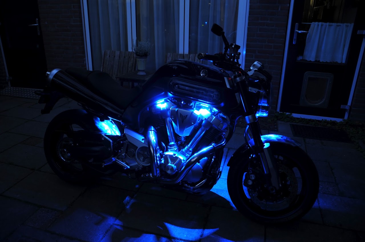 MT01 van standaard tot special paint bike