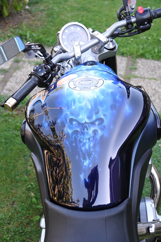 MT01 van standaard tot special paint bike