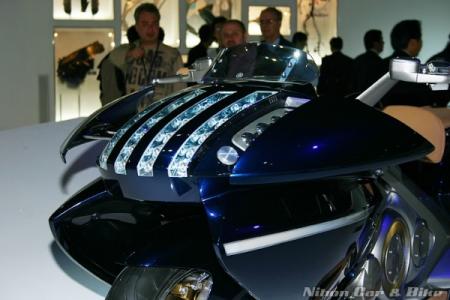 Yamaha Gen-Ryu hybride 