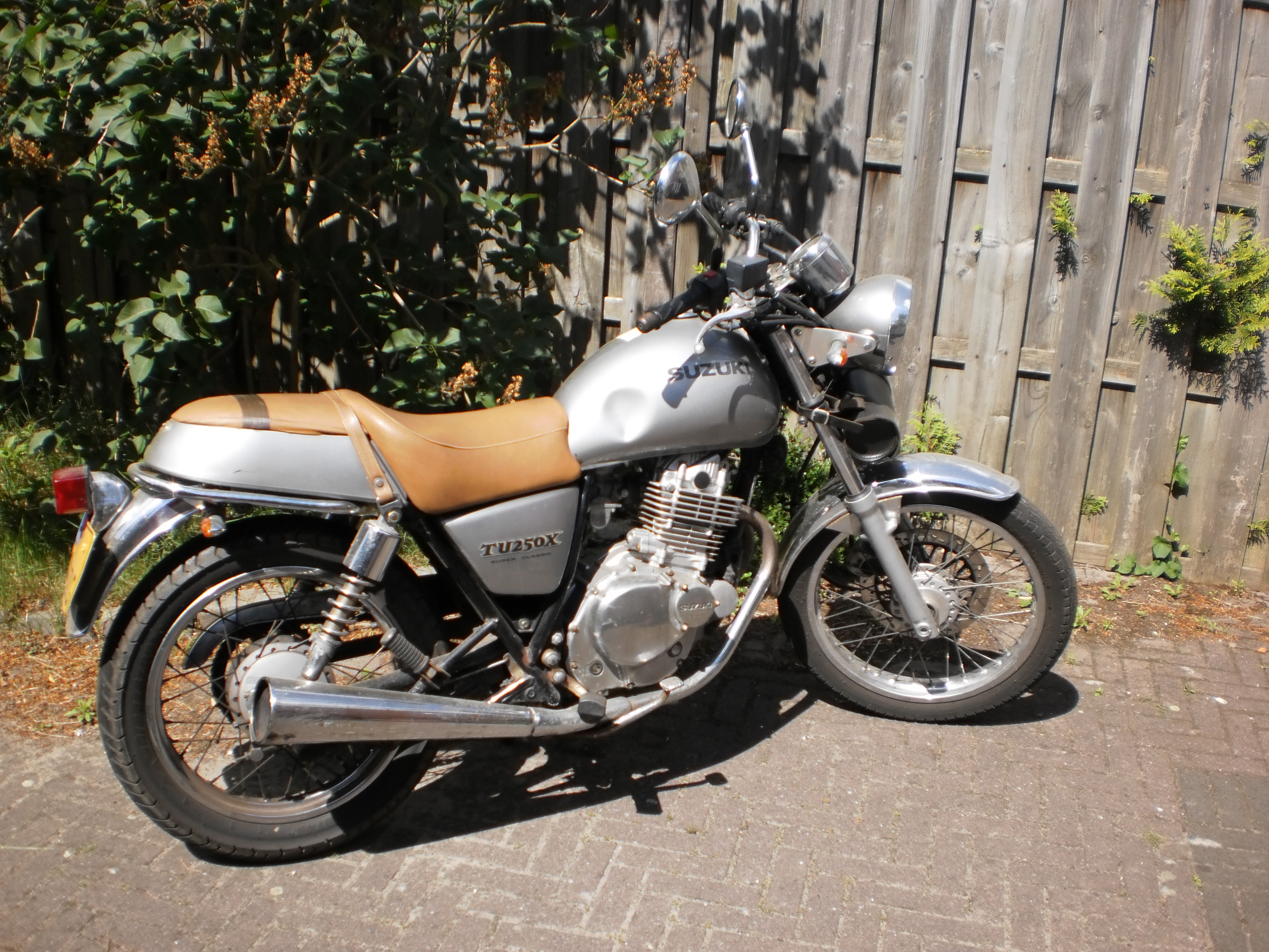 Te koop: SUZUKI TU 250 X