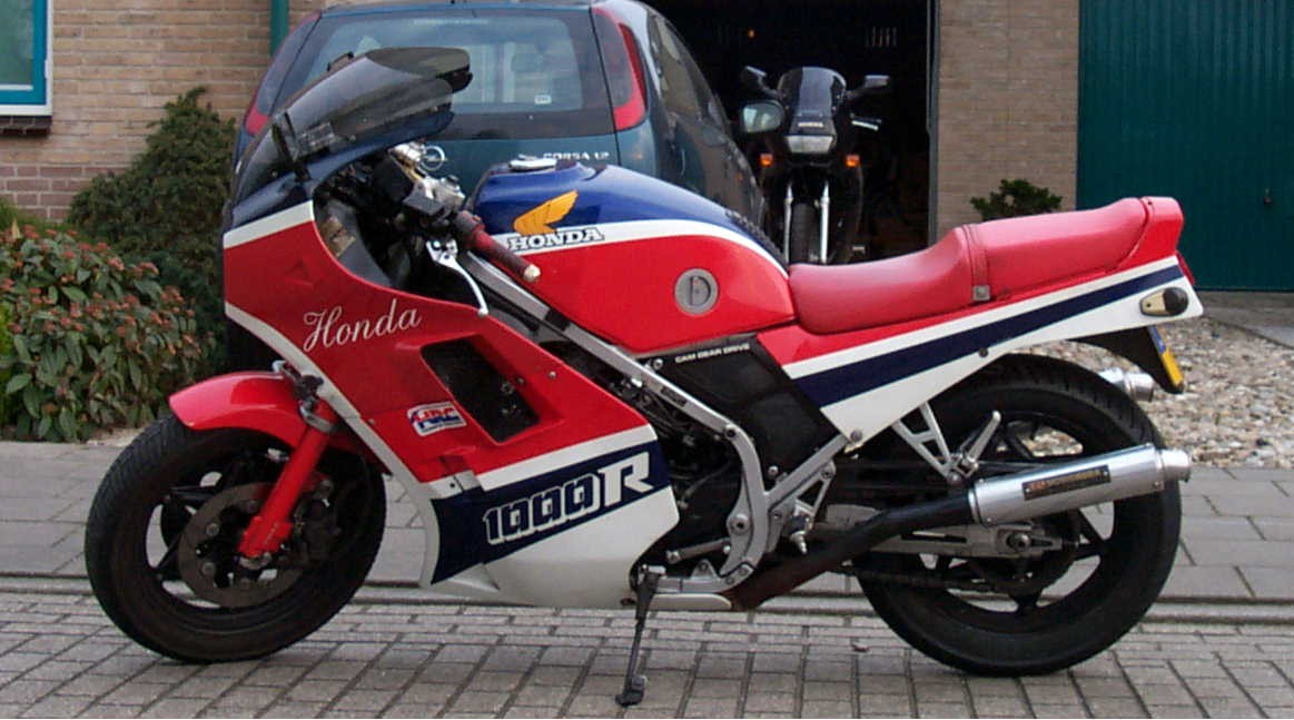 Honda VF1000R rijders