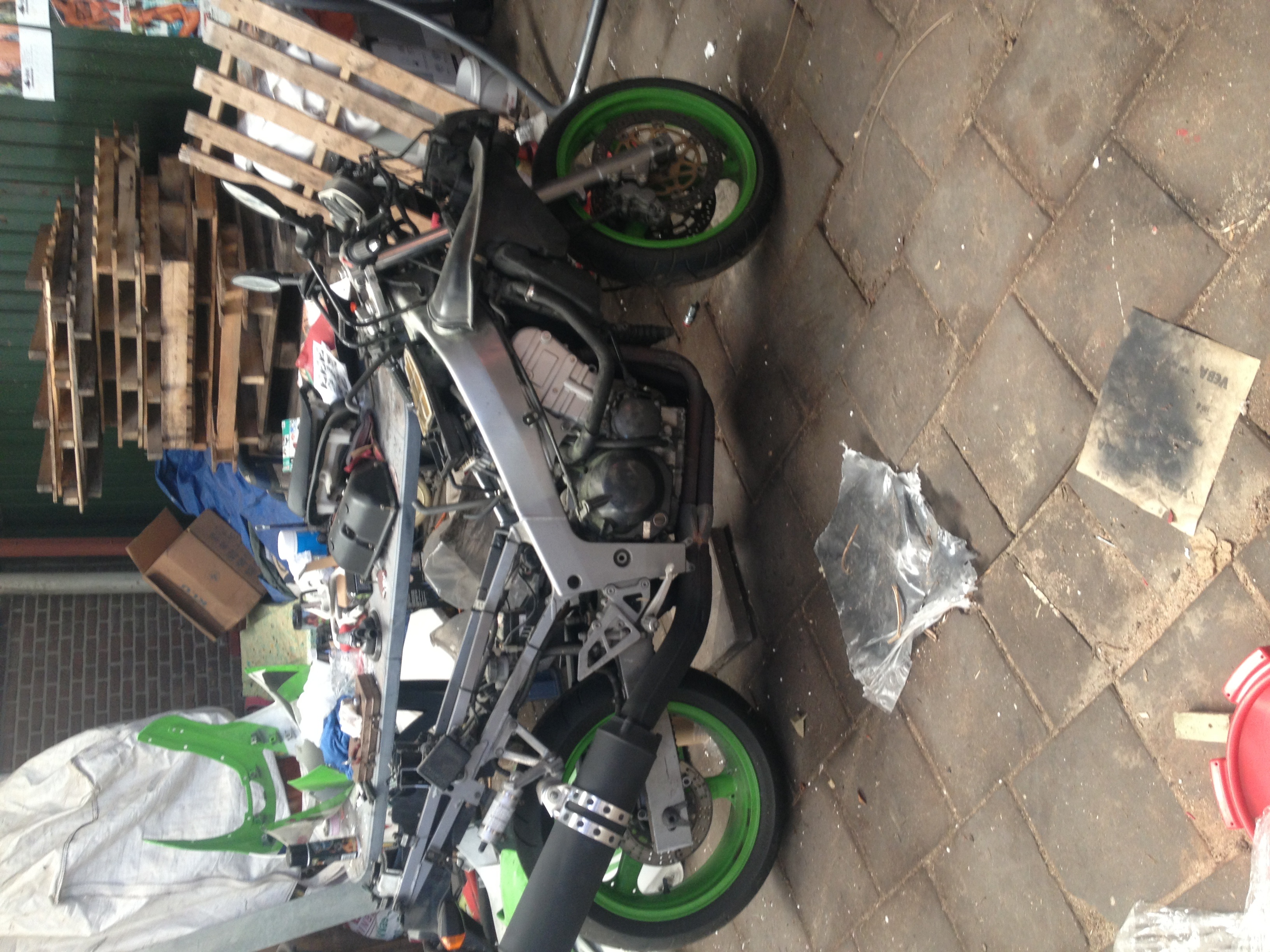 Te koop: Kawasaki Zx6r