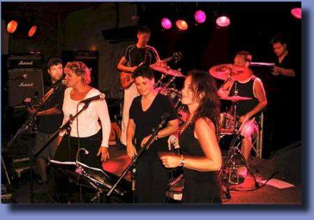 heb jullie hulp hard nodig!! lezen!